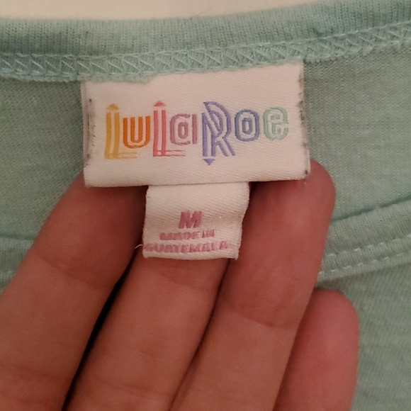 Lularoe "Randy" 3/4 Tee - Picture 2 of 2